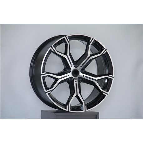 Rear W773-6 BMW  BMF  R22x11J 5x120 74.1mm