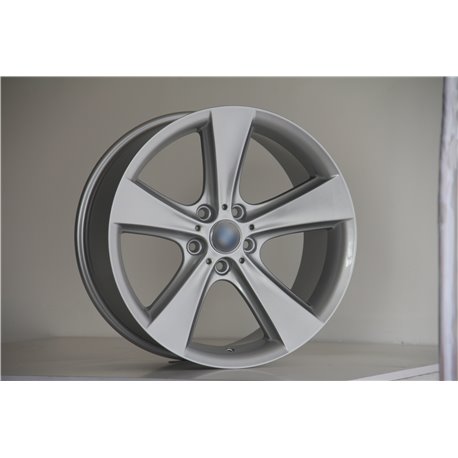 W714-8 BMW Silver R19x9.0J 5x120 74.1mm