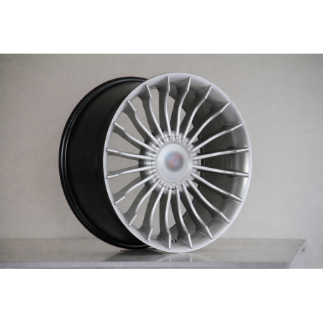 Front W724-3 BMW Silver R20x8.5J 4x112/120 72.56mm