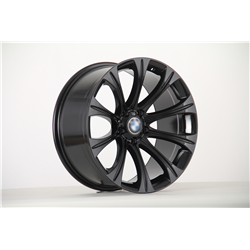 Front W702-5 BMW Gloss Black R19x9J 5x120mm 72.56